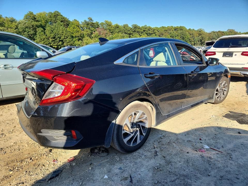 2017 HONDA CIVIC EX 3
