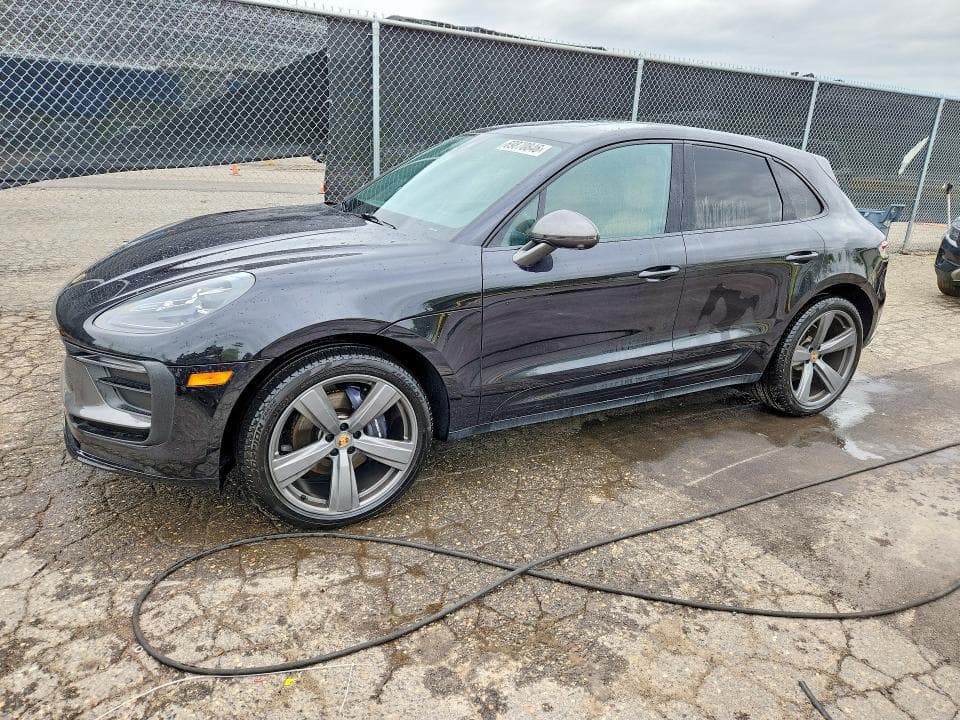 2025 PORSCHE MACAN BASE - 1
