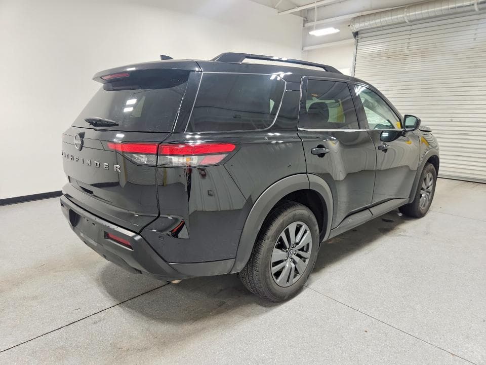 2026 NISSAN PATHFINDER SV 3