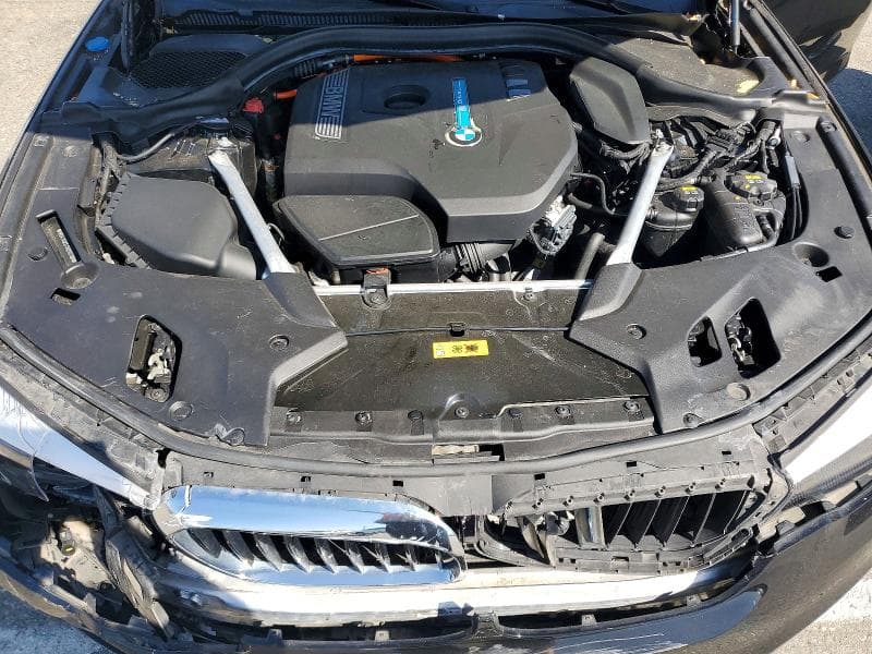 2018 BMW 530E 11