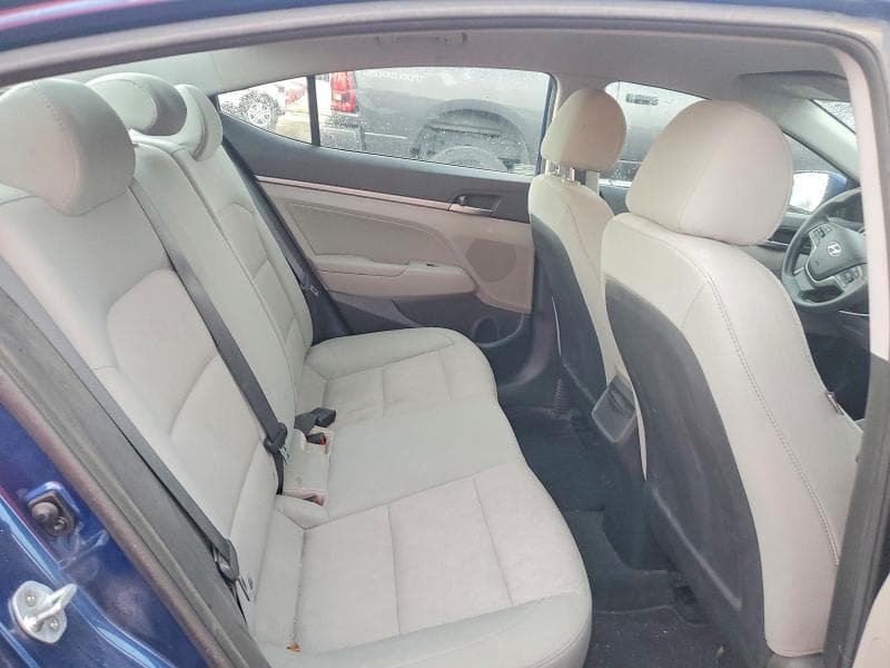 2017 HYUNDAI ELANTRA SE 10