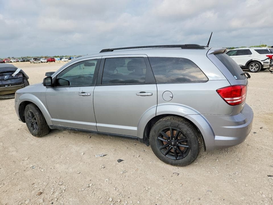 2020 DODGE JOURNEY SE 2