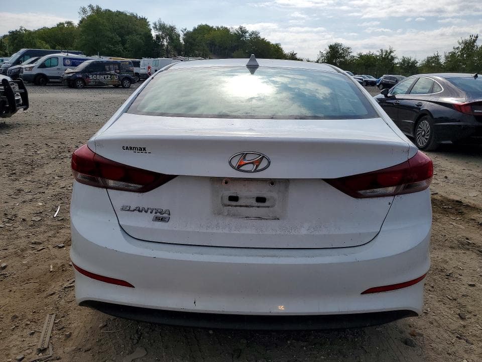 2017 HYUNDAI ELANTRA SE 6