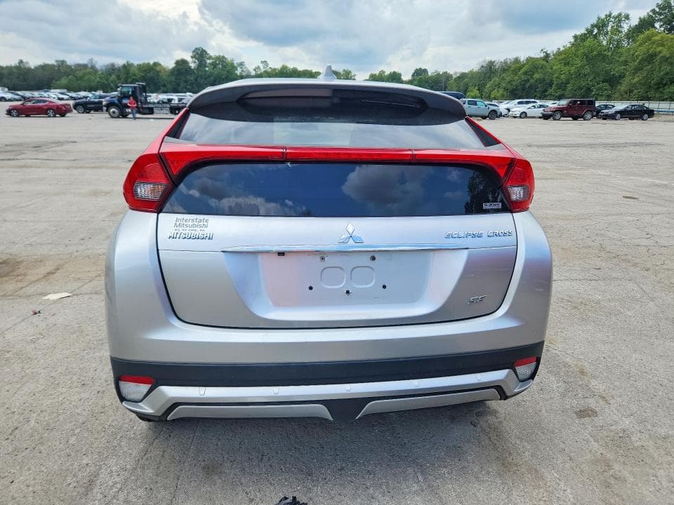 2018 MITSUBISHI ECLIPSE CROSS SE 6