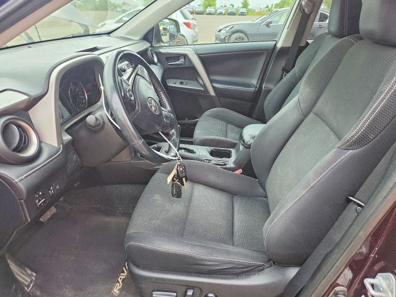 2017 TOYOTA RAV4 XLE 7
