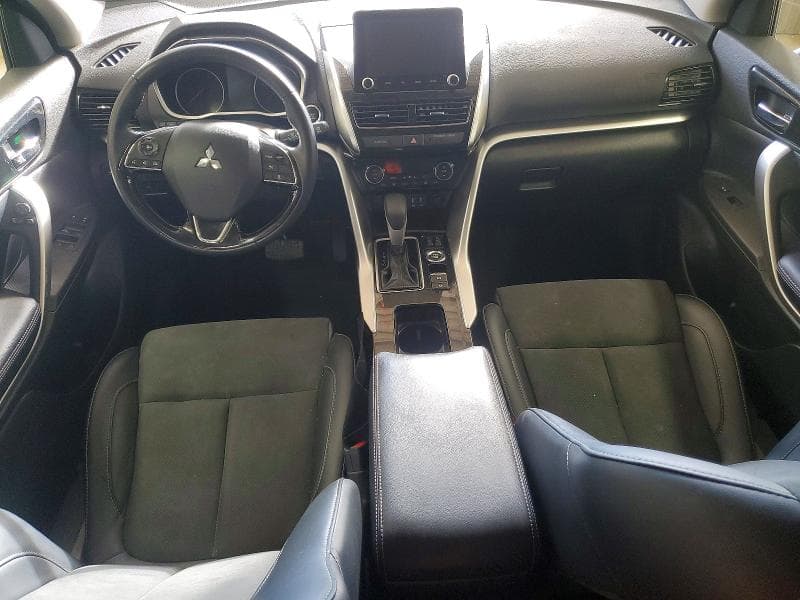 2025 MITSUBISHI ECLIPSE CROSS SE 8