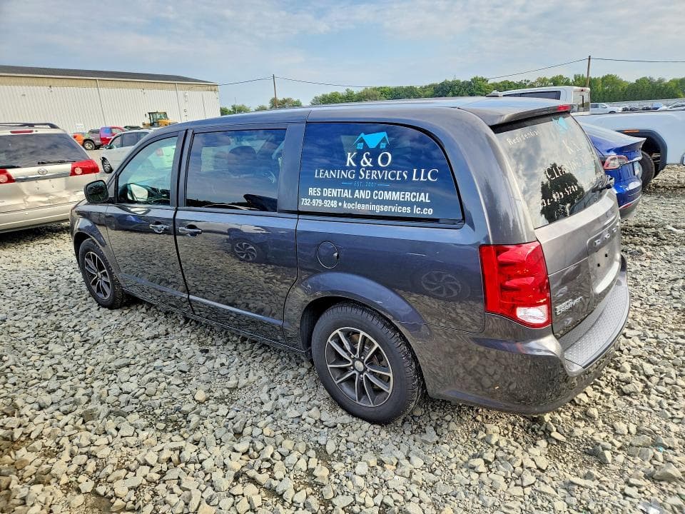 2019 DODGE GRAND CARAVAN SE 2