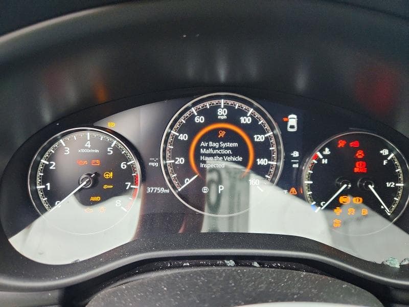 2023 MAZDA 3 PREMIUM 9