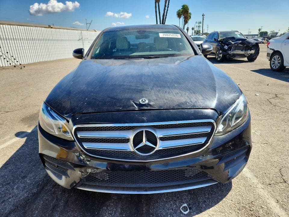 2017 MERCEDES-BENZ E 300 5