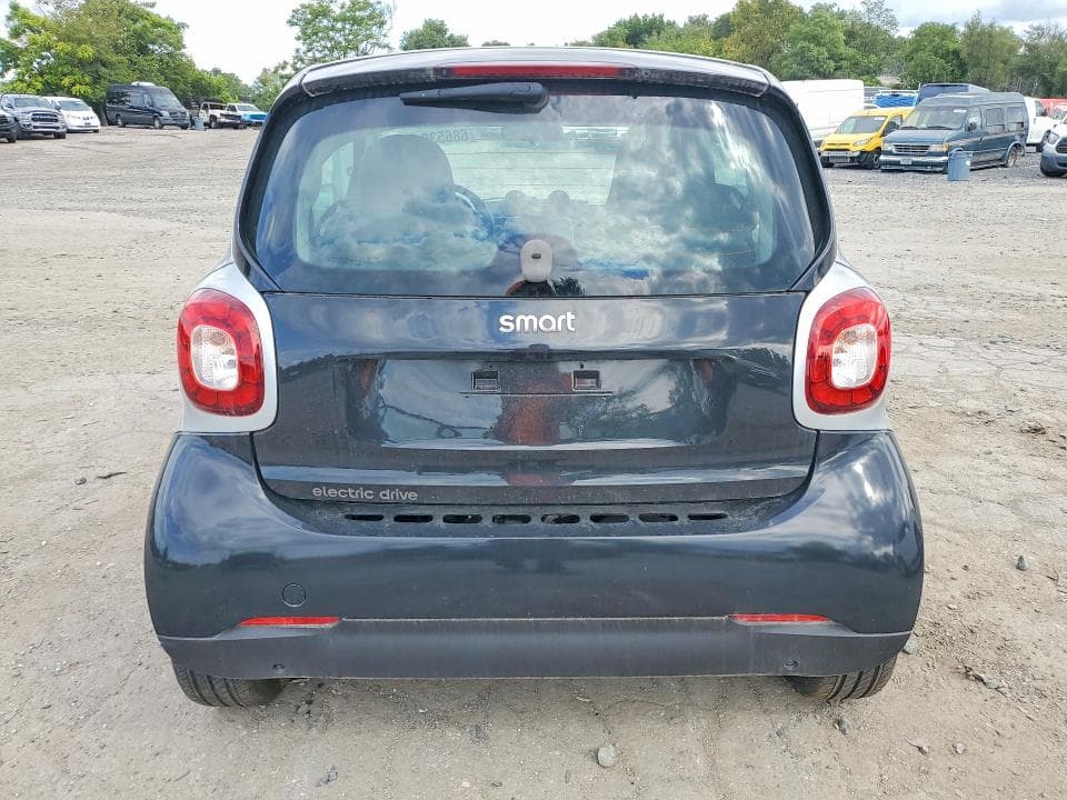 2017 SMART FORTWO 6