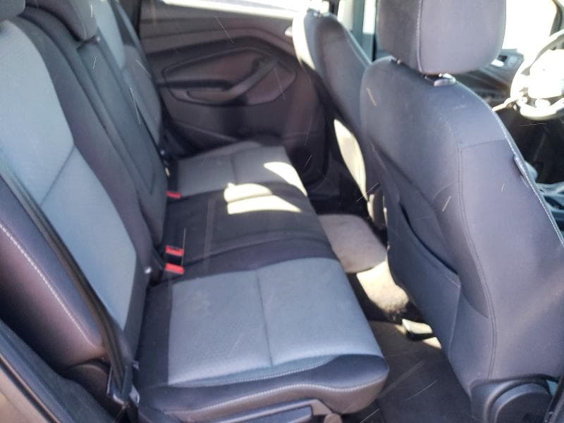 2017 FORD ESCAPE SE 11