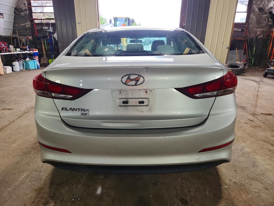 2018 HYUNDAI ELANTRA SE 6