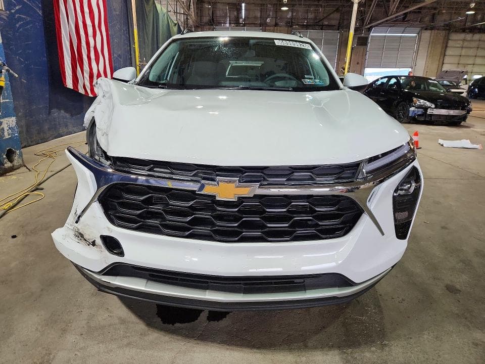 2026 CHEVROLET TRAX 1LT 5