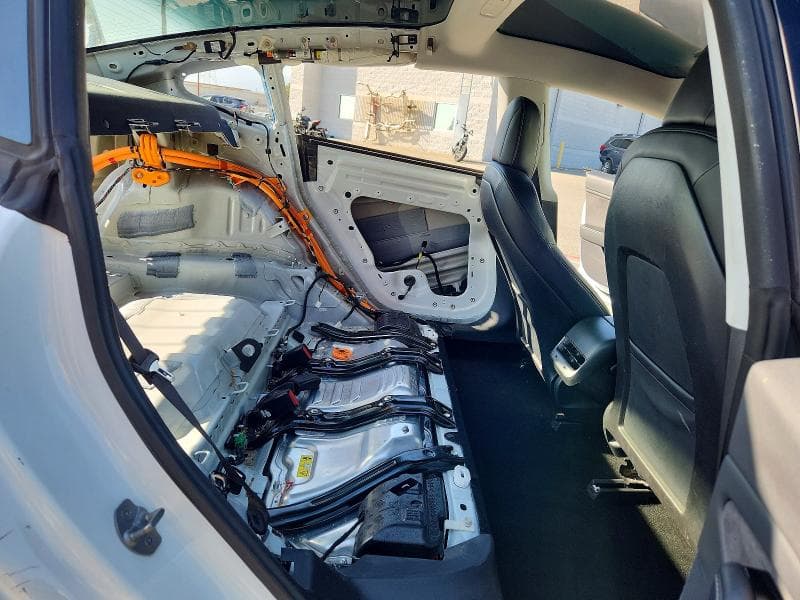 2018 TESLA MODEL 3 10