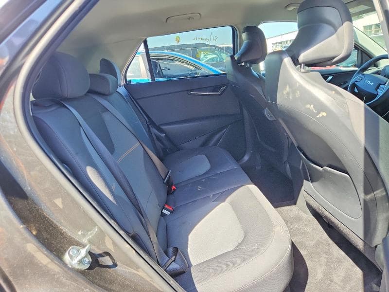 2026 KIA NIRO LX 10