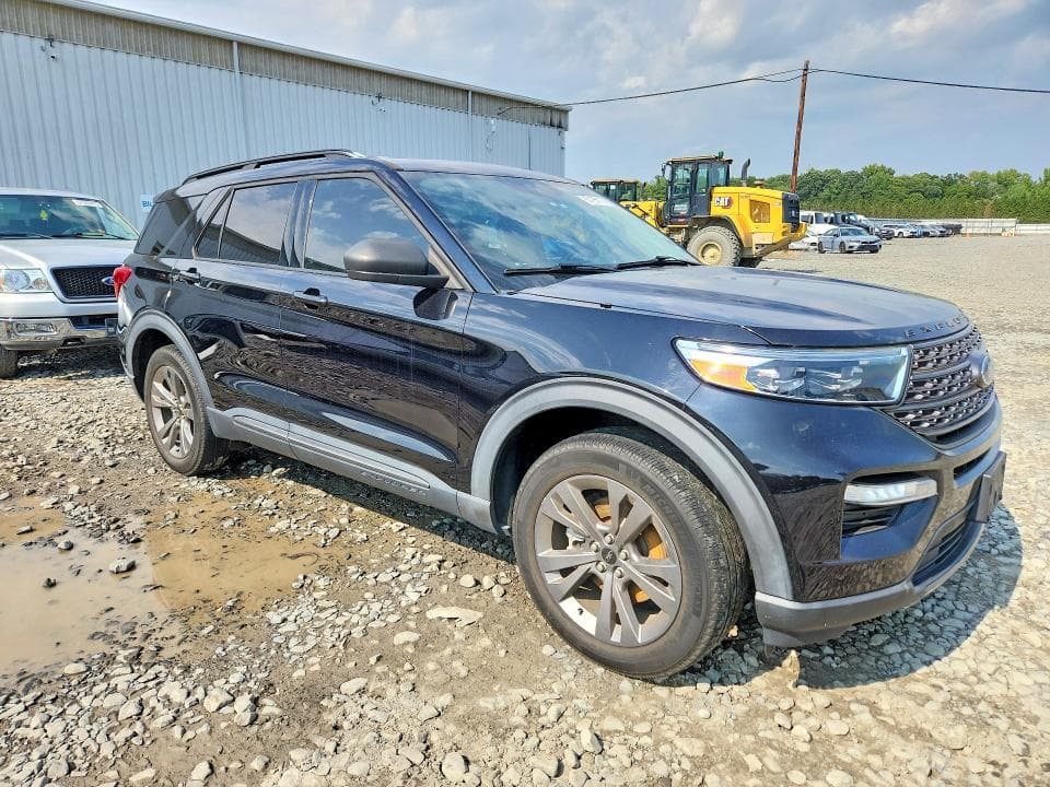 2021 FORD EXPLORER XLT 4
