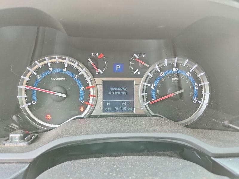 2017 TOYOTA 4RUNNER SR5 9