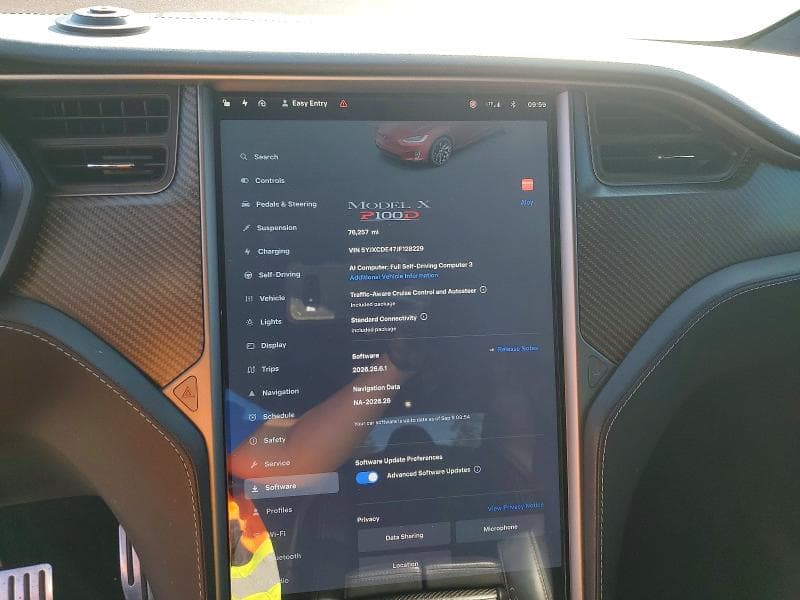2018 TESLA MODEL X 9