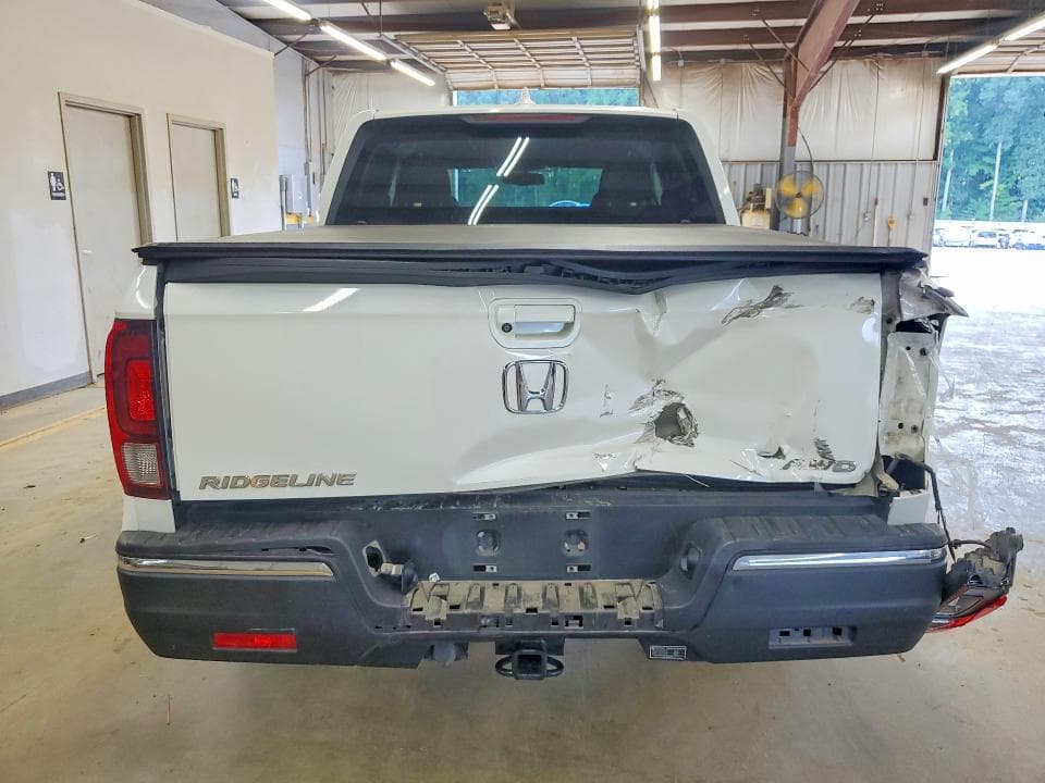2018 HONDA RIDGELINE RTL 6