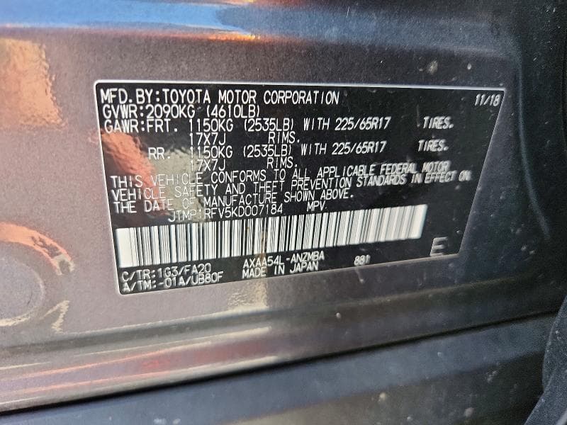 2019 TOYOTA RAV4 XLE 13