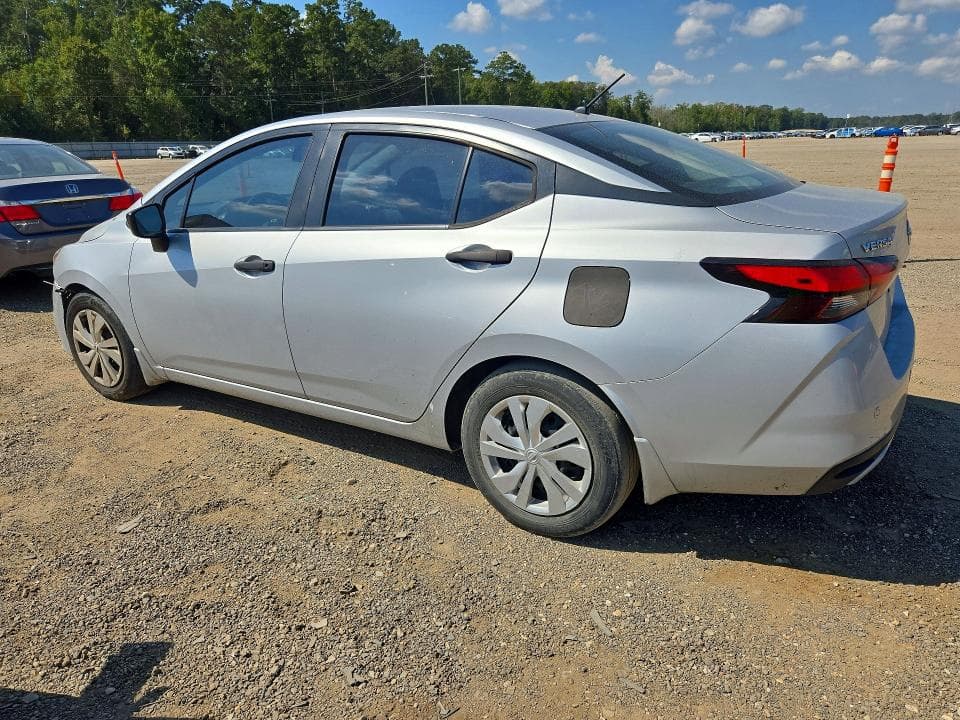 2020 NISSAN VERSA S 2
