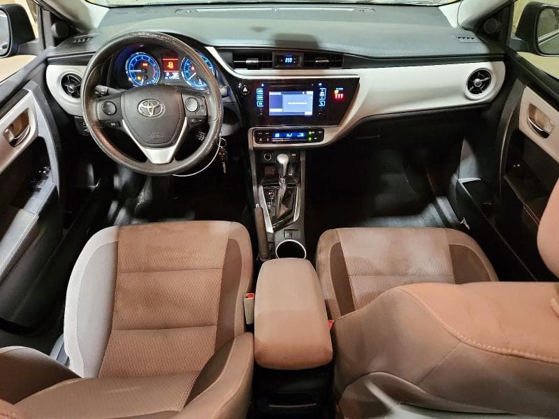 2018 TOYOTA COROLLA LE 8