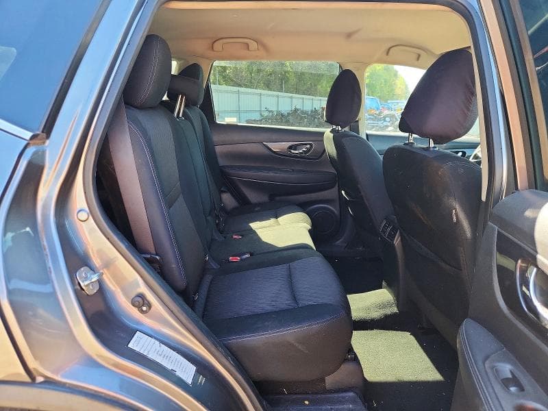 2019 NISSAN ROGUE SV 11
