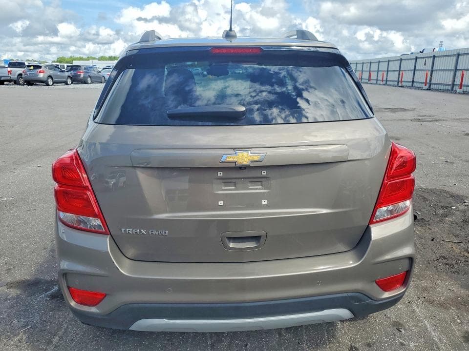 2021 CHEVROLET TRAX 1LT 6
