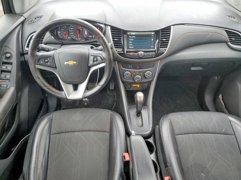 2017 CHEVROLET TRAX 1LT 8