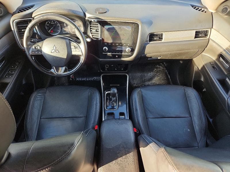 2020 MITSUBISHI OUTLANDER SE 8