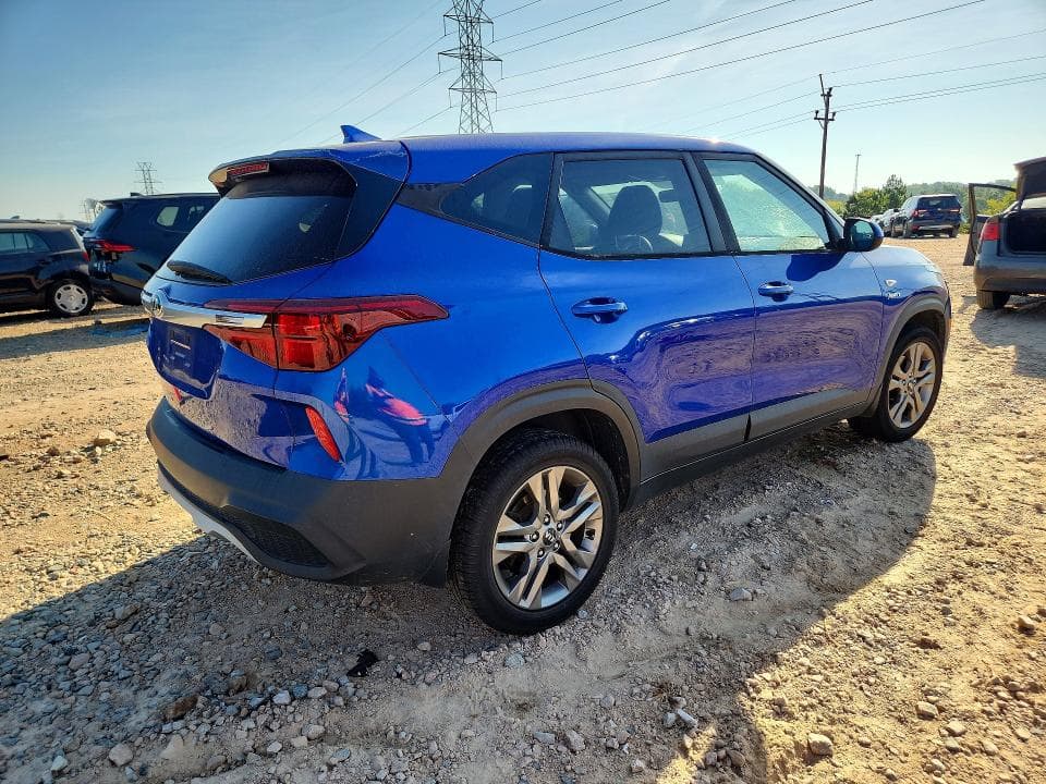 2021 KIA SELTOS LX 3