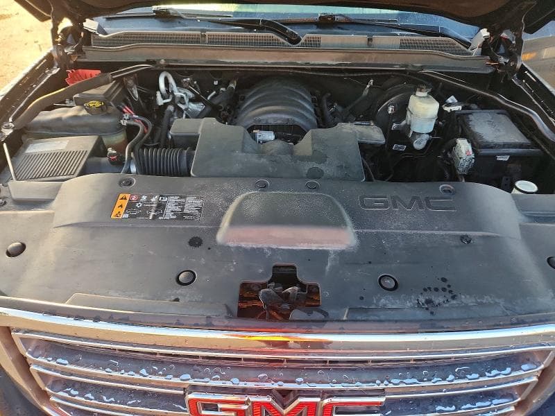2019 GMC YUKON SLT 12
