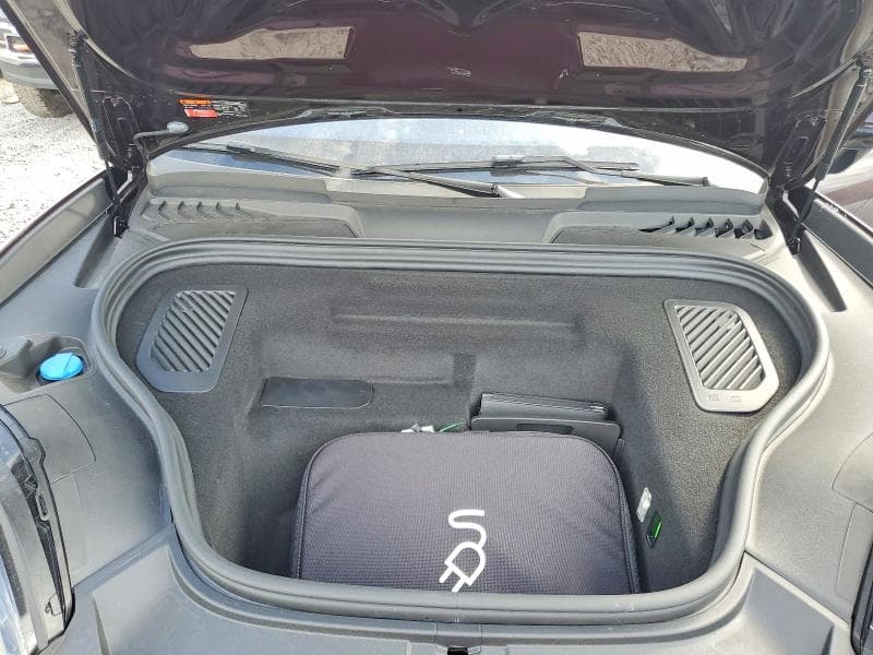 2025 PORSCHE MACAN TURBO 12