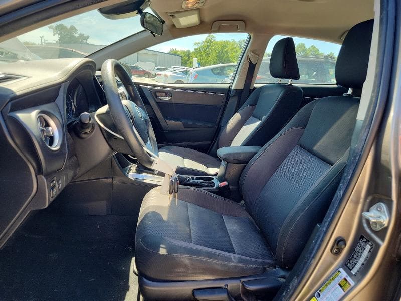 2018 TOYOTA COROLLA LE 7