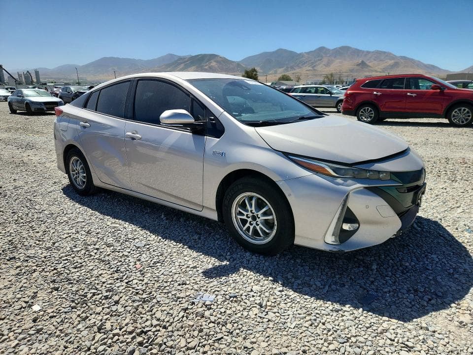2018 TOYOTA PRIUS PRIME ADVANCED 4