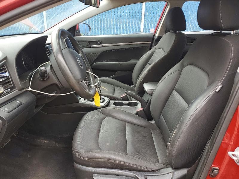 2017 HYUNDAI ELANTRA SE 7