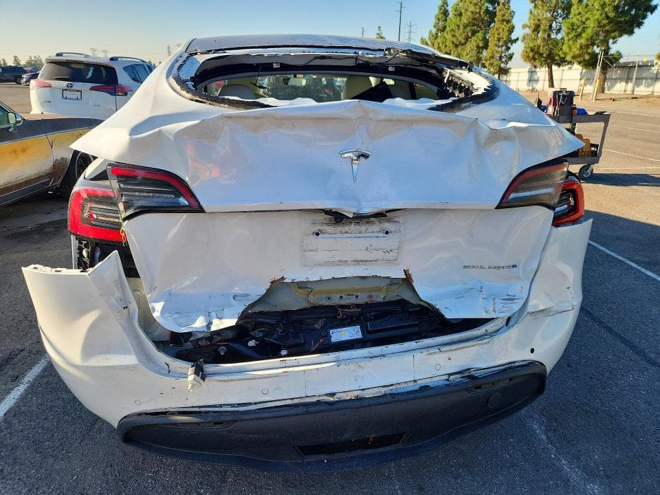 2020 TESLA MODEL Y 6