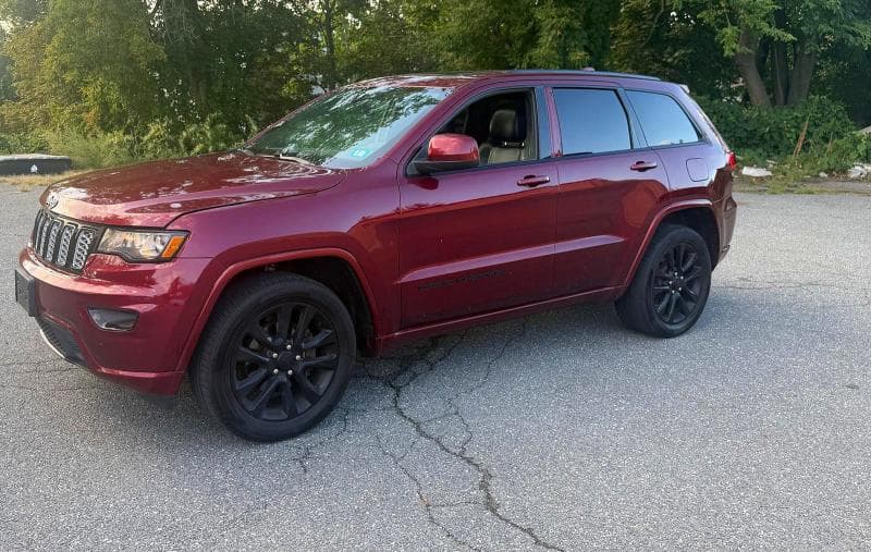2018 JEEP GRAND CHEROKEE LAREDO 2