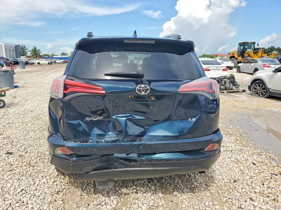2017 TOYOTA RAV4 LE 6