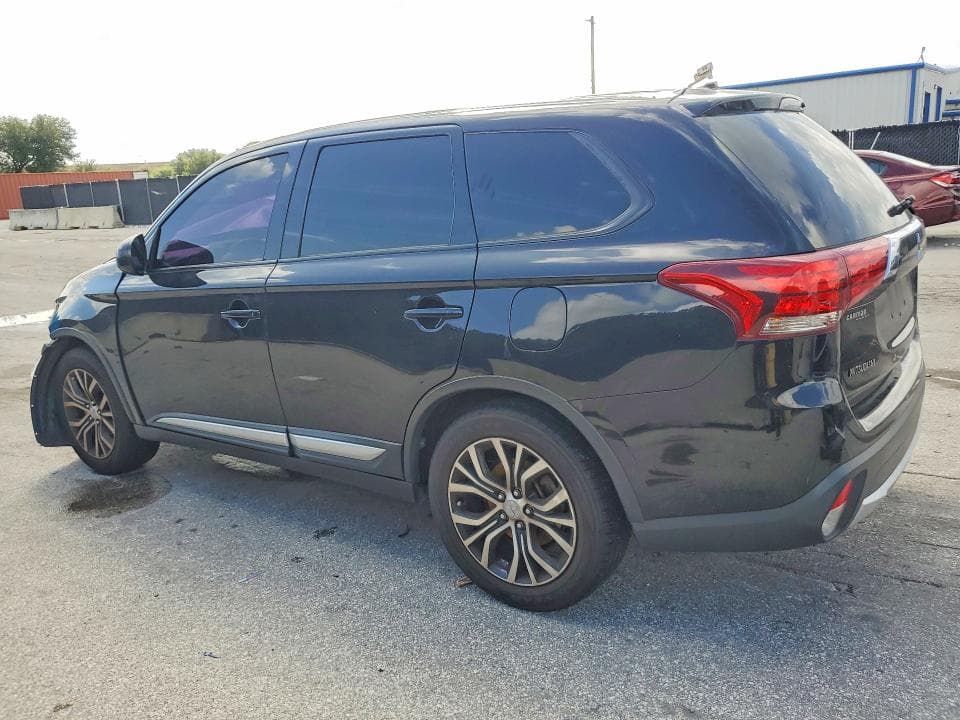 2018 MITSUBISHI OUTLANDER ES 2