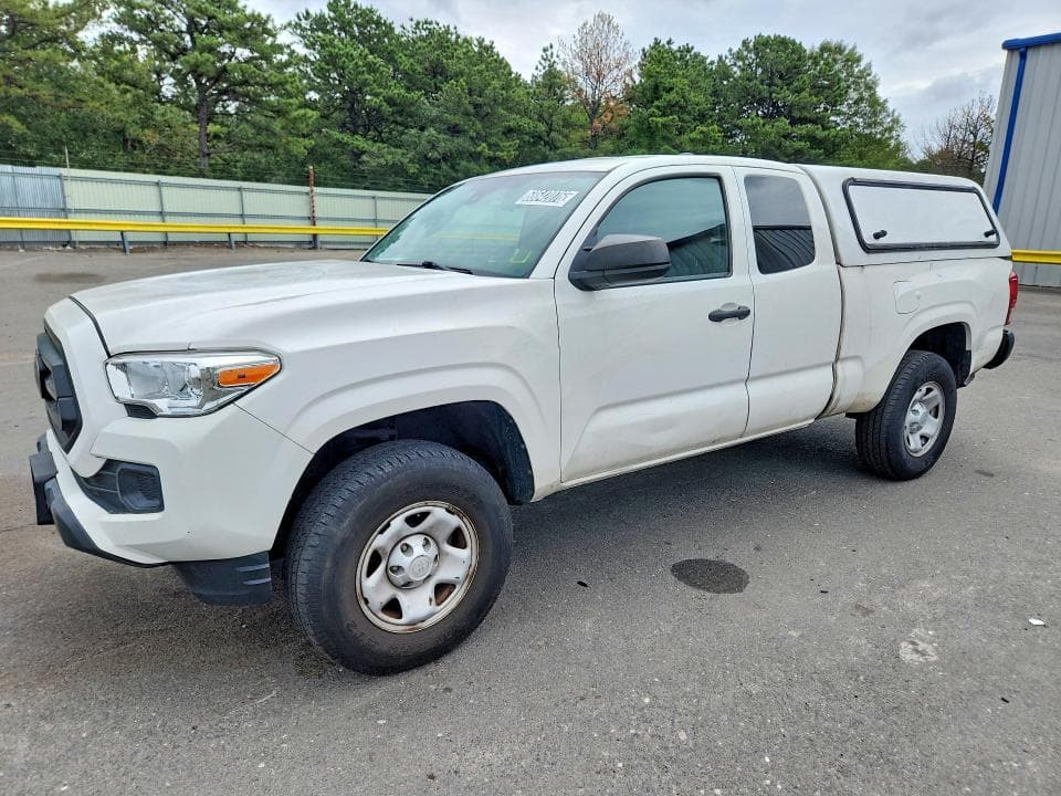 2021 TOYOTA TACOMA SR