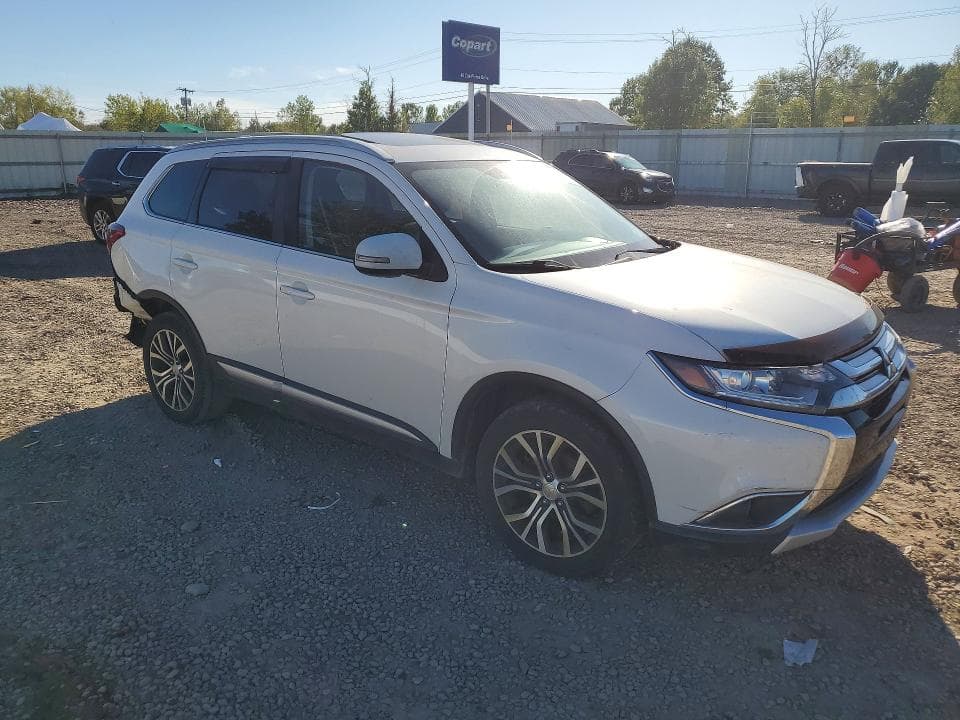 2017 MITSUBISHI OUTLANDER SE 4