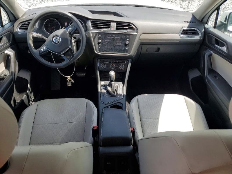 2021 VOLKSWAGEN TIGUAN SE 8