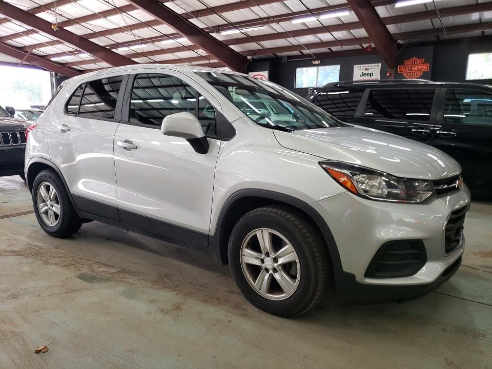 2020 CHEVROLET TRAX LS 4