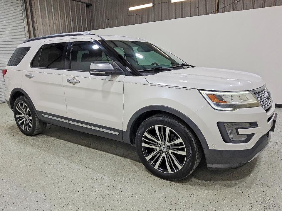 2017 FORD EXPLORER PLATINUM 4