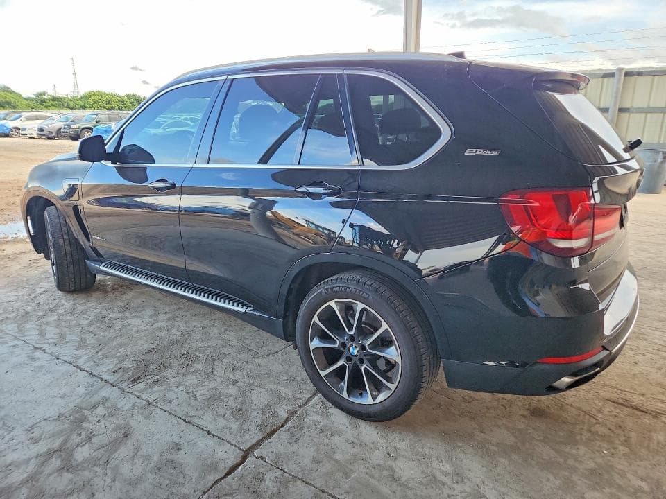 2017 BMW X5 XDR40E 2