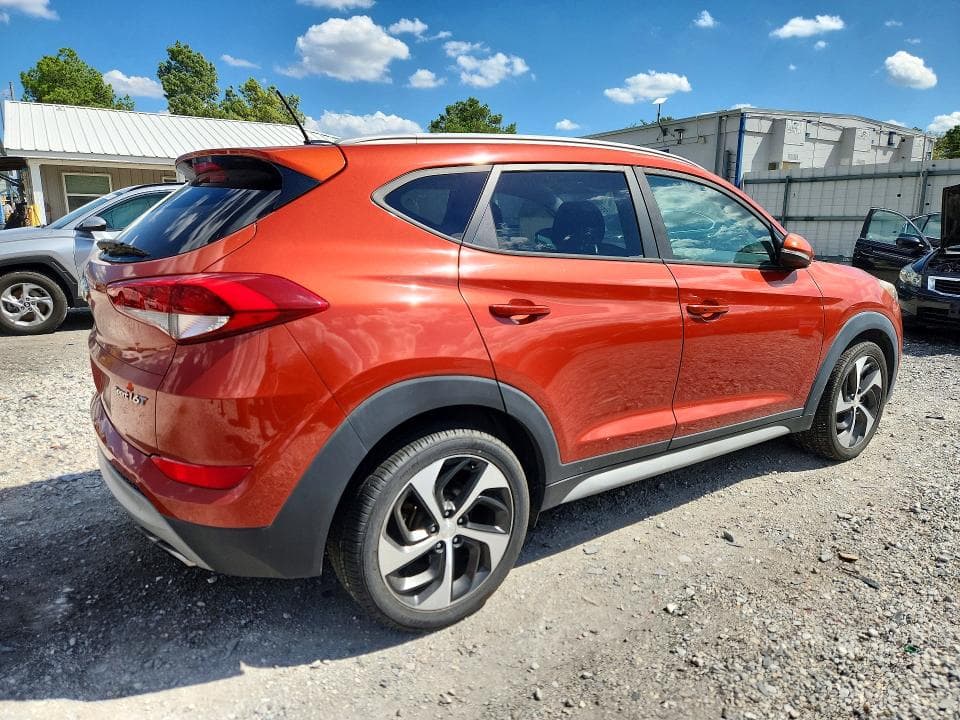 2017 HYUNDAI TUCSON SPORT 3