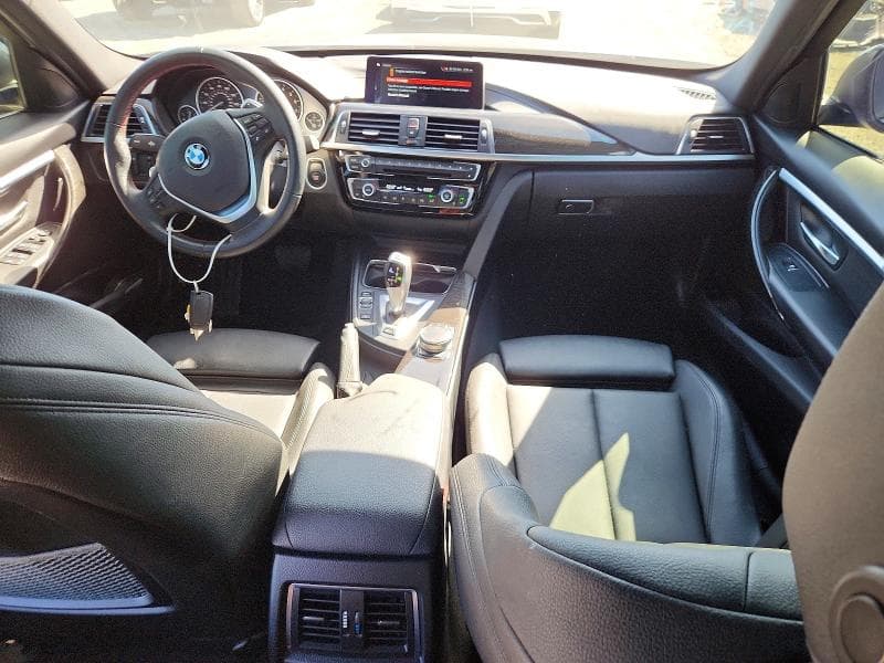 2018 BMW 330E 8