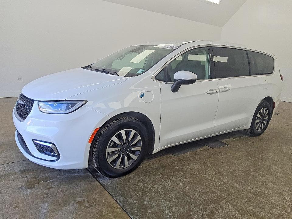 2023 CHRYSLER PACIFICA HYBRID TOURING L