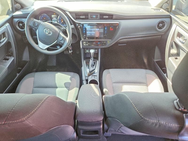 2018 TOYOTA COROLLA LE 8
